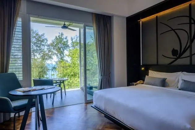 Deluxe Süit, 1 En Büyük (King) Boy Yatak, Balkon, Manzaralı (Sea Facing)