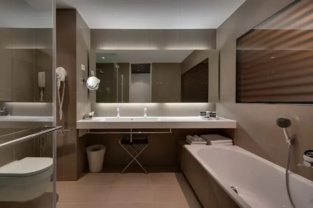 Premium Tek Büyük Yataklı Oda, Balkon