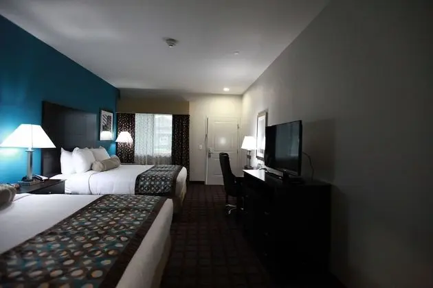 Standard Oda, 2 Büyük (Queen) Boy Yatak