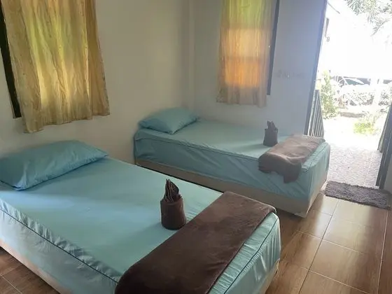 Townhouse Room