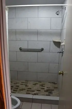 Standard Oda, 1 Büyük (Queen) Boy Yatak, Sigara İçilebilir