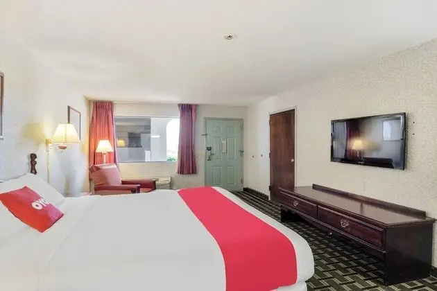 Oda, 1 Büyük (Queen) Boy Yatak