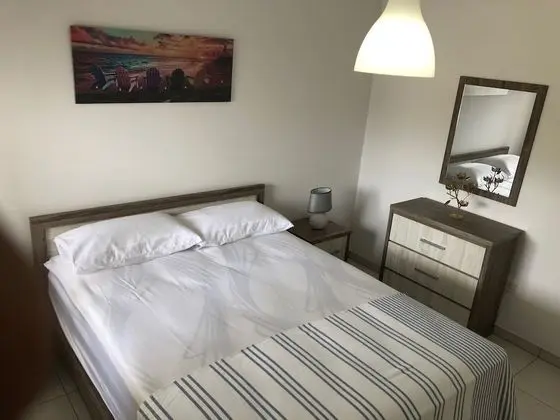 Apart Daire, 1 Yatak Odası, Teras, Havuz Manzaralı
