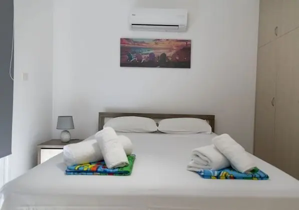 Apart Daire, 1 Yatak Odası, Veranda, Havuz Manzaralı