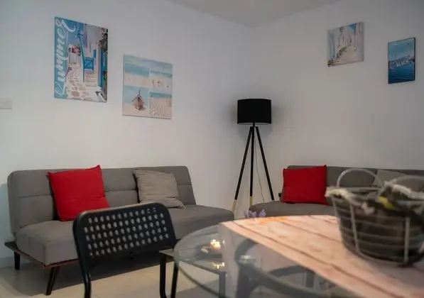 Apart Daire, 1 Yatak Odası, Veranda, Havuz Manzaralı