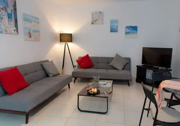 Apart Daire, 1 Yatak Odası, Veranda, Havuz Manzaralı