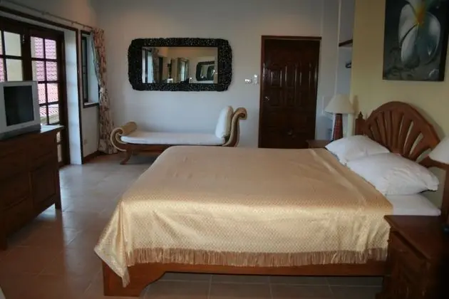 Süit (Jacuzi Suite)