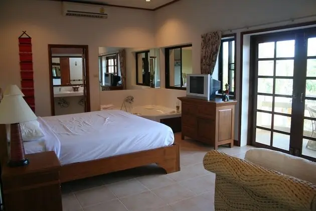 Süit (Jacuzi Suite)