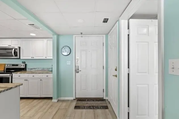 Daire (Long Beach Resort Tower 1 Unit 1303 ()