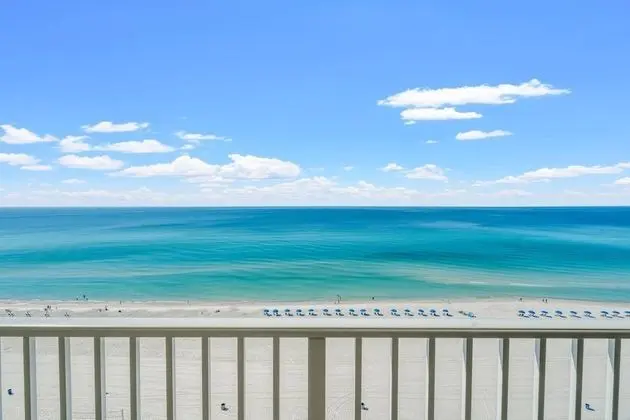 Daire (Long Beach Resort Tower 1 Unit 1303 ()