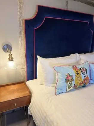 Tek Büyük Yataklı Oda, Banyolu/Duşlu