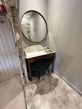 Tek Büyük Yataklı Oda, Banyolu/Duşlu