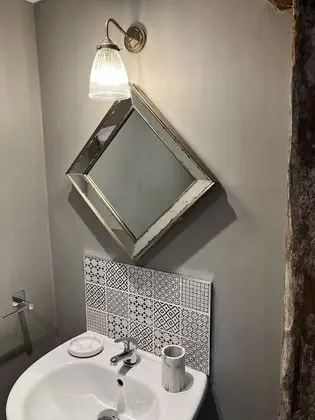 Tek Büyük Yataklı Oda, Banyolu/Duşlu