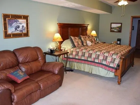 Standard Tek Büyük Yataklı Oda, Banyolu/Duşlu (Campbell Mountain Suite)