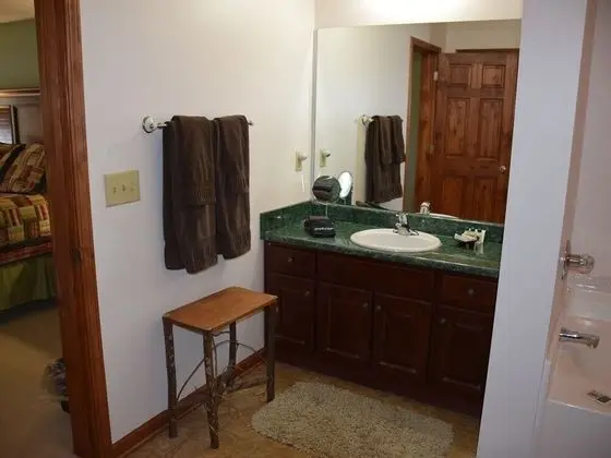 Standard Tek Büyük Yataklı Oda, Banyolu/Duşlu (Campbell Mountain Suite)
