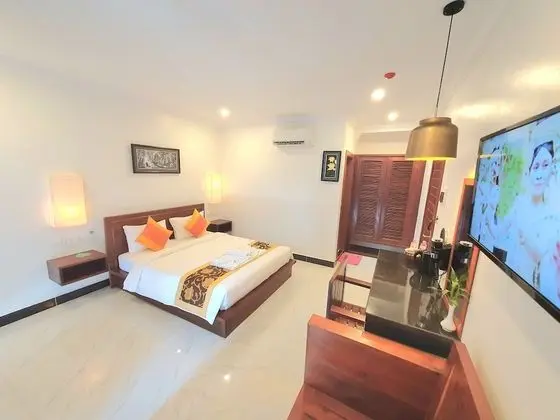 Deluxe Tek Büyük Yataklı Oda, Balkon