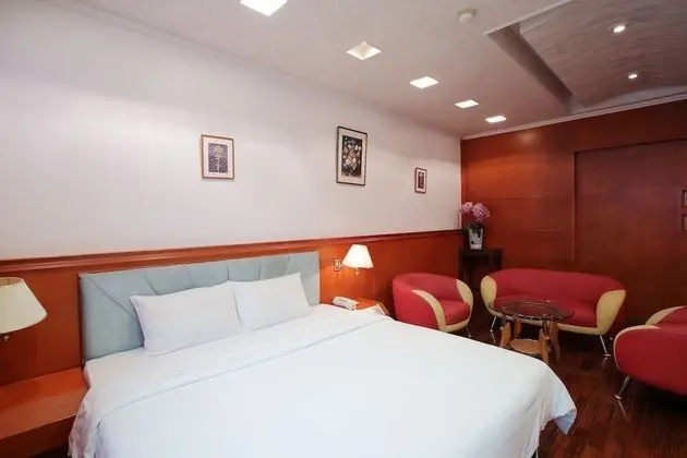 Deluxe Tek Büyük Yataklı Oda