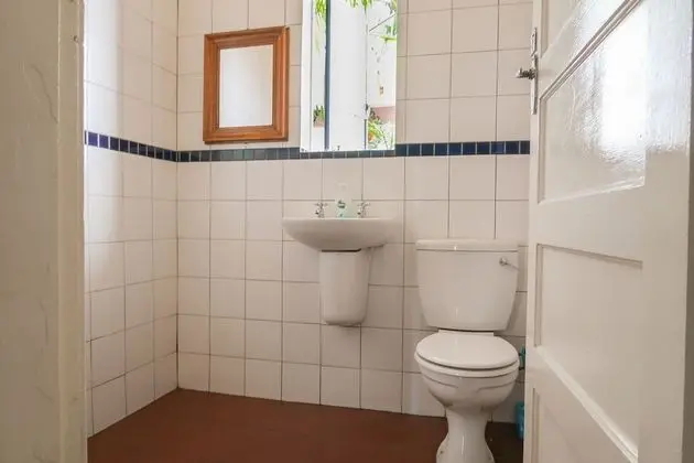 Basic Tek Büyük Yataklı Oda