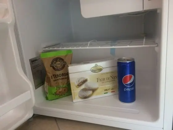 Deluxe Tek Büyük Yataklı Oda (Brown Room)