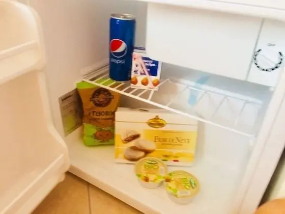 Deluxe Tek Büyük Yataklı Oda (Grey Room)