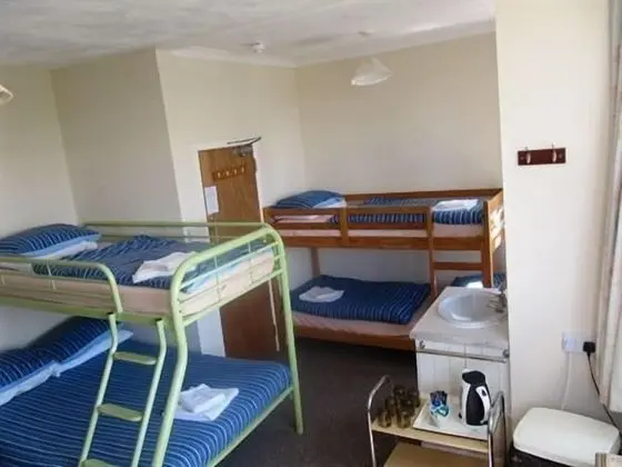 Oda, Banyolu/Duşlu (6 person room)
