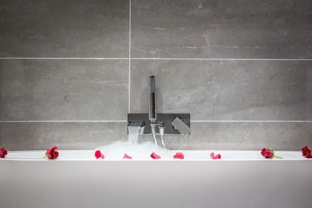 Junior Süit, 1 En Büyük (King) Boy Yatak