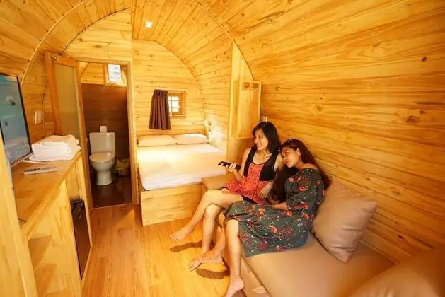 Ev (Wooden)