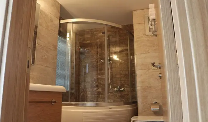 Deniz Manzaralı King Suite