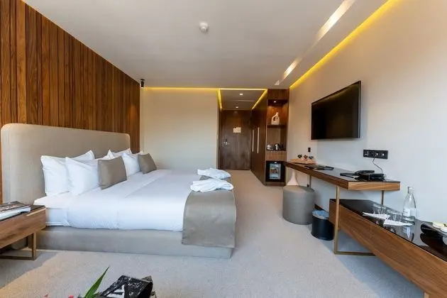 Comfort Tek Büyük Yataklı Oda