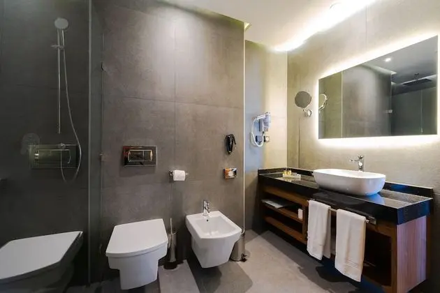 Comfort Tek Büyük Yataklı Oda
