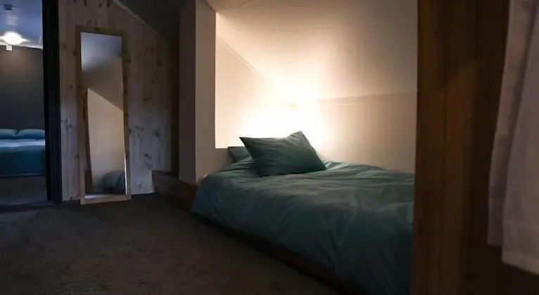 Family Oda, Özel Banyo (1 King Size Bed & 3 Single Beds)