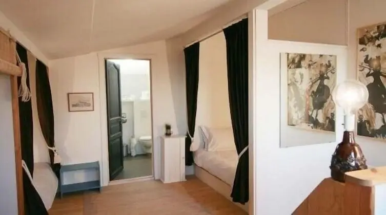 Üç Kişilik Oda, Özel Banyo