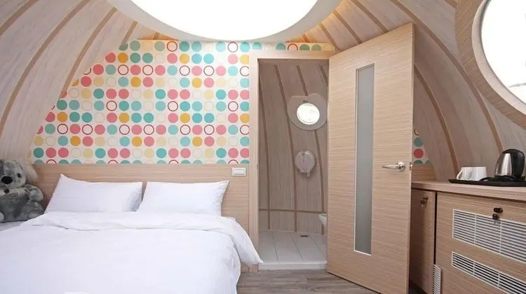 Deluxe Tek Büyük Yataklı Oda (Sky)