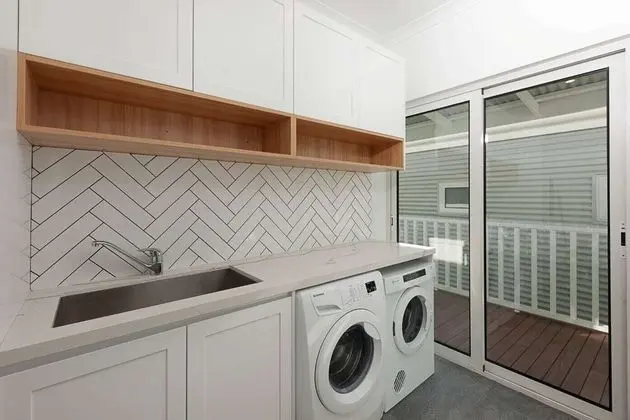 Deluxe Ev, 6 Yatak Odası