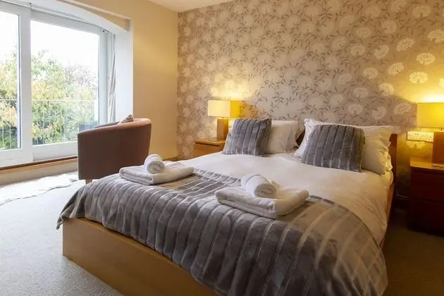 Luxury Ev, Banyolu/Duşlu, Dağ Manzaralı (The Lookout Keswick)