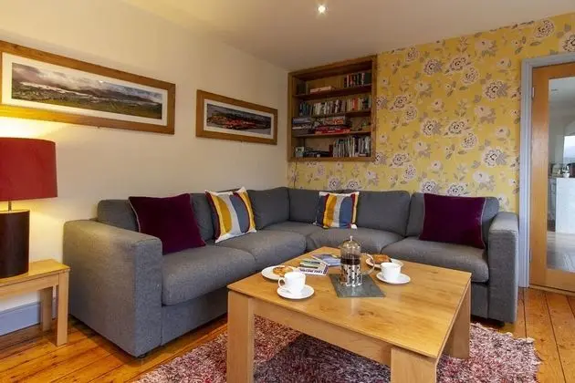 Luxury Ev, Banyolu/Duşlu, Dağ Manzaralı (The Lookout Keswick)