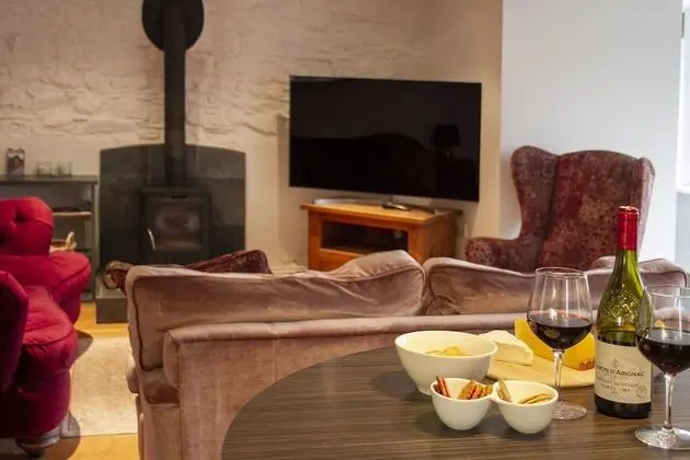 Luxury Ev, Banyolu/Duşlu, Dağ Manzaralı (The Lookout Keswick)