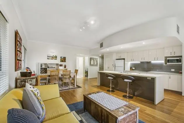 3 Bedroom Standard, Garden View