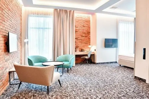 Deluxe Tek Büyük Yataklı Oda