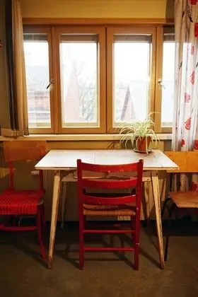 Traditional Ortak Ranzalı Oda