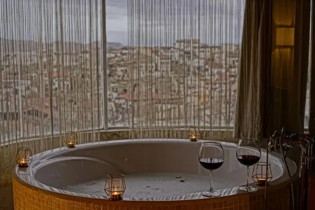 Suite,    , Mini Havuzlu