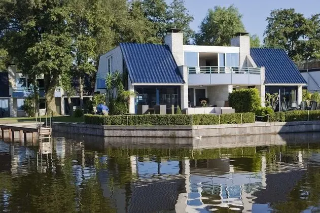 Comfort House, 3 Bedrooms, Partial Lake View, Lakeside (1 bathroom)