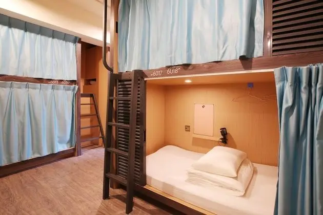 Standard Ortak Ranzalı Oda, Karma Ranzalı Oda, Sigara İçilmez, Ortak Banyo