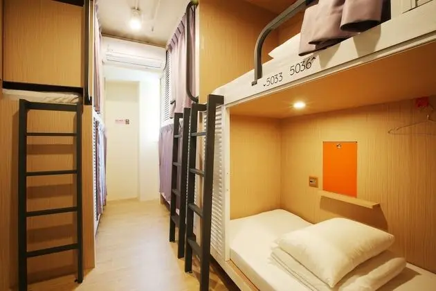 Standard Ortak Ranzalı Oda, Sadece kadınlar için, Sigara İçilmez, Ortak Banyo