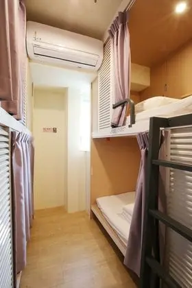 Standard Ortak Ranzalı Oda, Sadece kadınlar için, Sigara İçilmez, Ortak Banyo