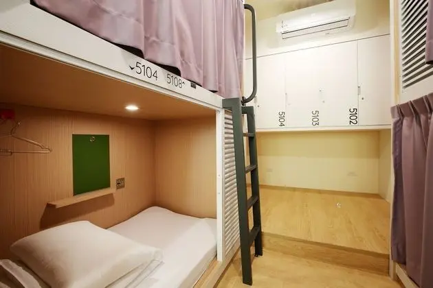 Standard Ortak Ranzalı Oda, Sadece kadınlar için, Sigara İçilmez, Ortak Banyo