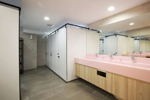 Standard Ortak Ranzalı Oda, Sadece kadınlar için, Sigara İçilmez, Ortak Banyo