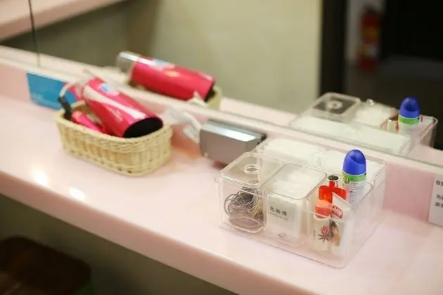 Standard Ortak Ranzalı Oda, Sadece kadınlar için, Sigara İçilmez, Ortak Banyo