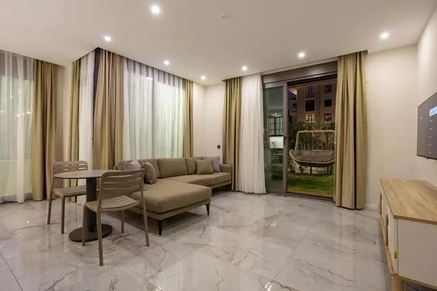 Premium Suite