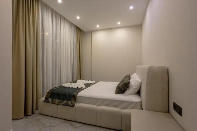 Premium Suite